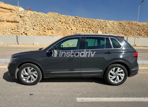 فولكس فاغن تيجون 2021 أبيض مستعملة للبيع - 3