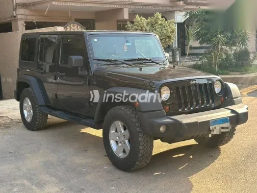 جيب رانجلر 2015 أسود مستعملة للبيع - 2