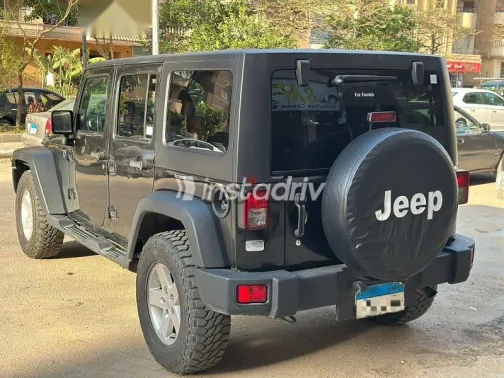 جيب رانجلر 2015 أسود مستعملة للبيع - 6