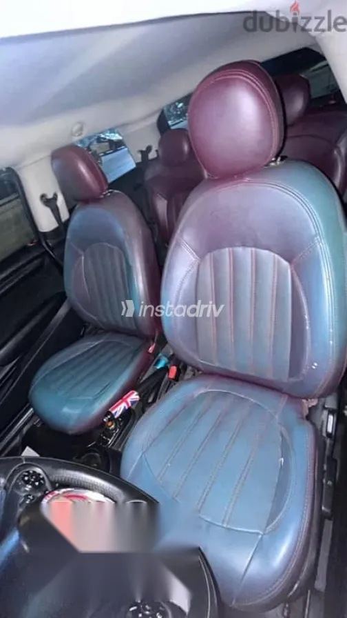 مينى كوبر 2016 أزرق غامق مستعملة للبيع - 2