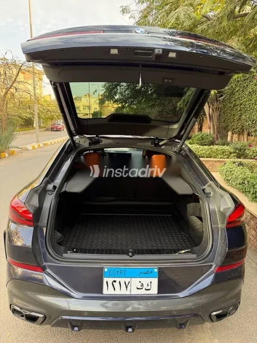 بي ام دبليو X6 2025 أزرق غامق مستعملة للبيع - 7