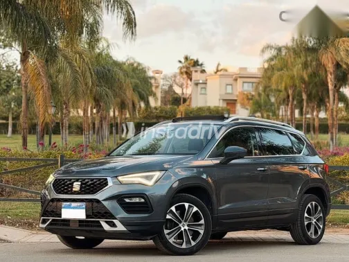 Seat Ateca 2022 Gray Used for Sale - 1