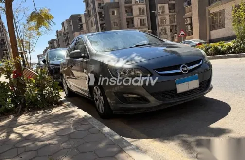 Opel Astra 2019 Gray Used for Sale - 3