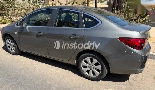 Opel Astra 2019 Gray Used for Sale - 5