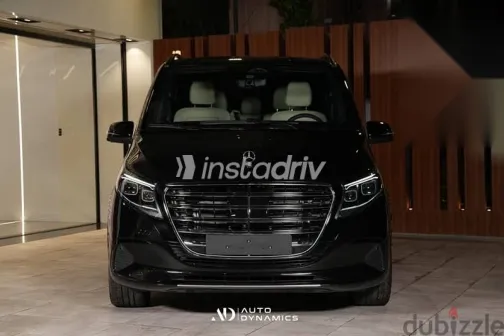 مرسيدس 300 2026 أسود جديدة للبيع - 2