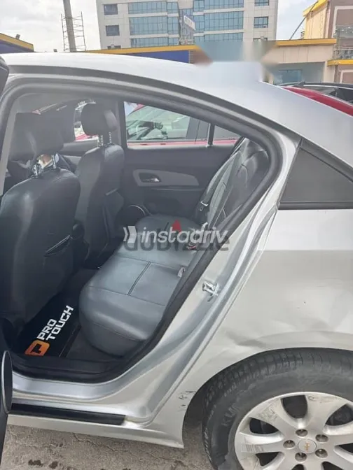 شيفروليه كروز 2016 فضي مستعملة للبيع - 10