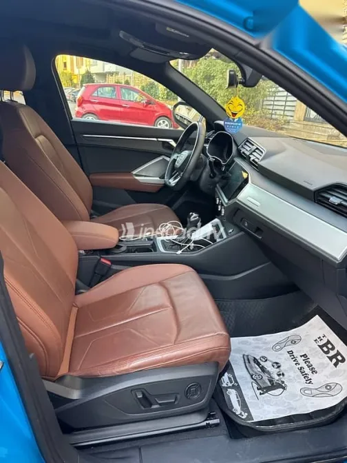 Audi Q3 2023 Dark Blue Used for Sale - 9