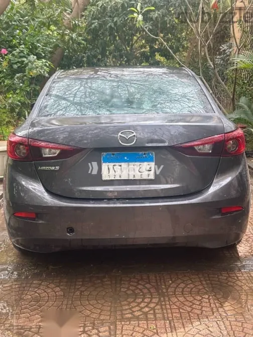 مازدا 3 2019 رمادي مستعملة للبيع - 2