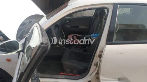 دايو نوبيرا 2008 أبيض مستعملة للبيع - 6