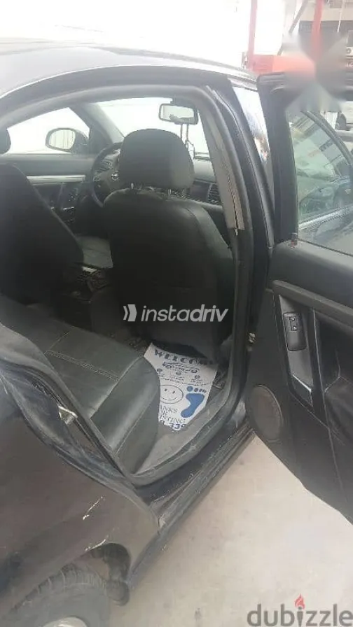 اوبل فيكترا 2008 أسود مستعملة للبيع - 4