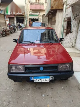 فيات شاهين 1996 أحمر مستعملة للبيع