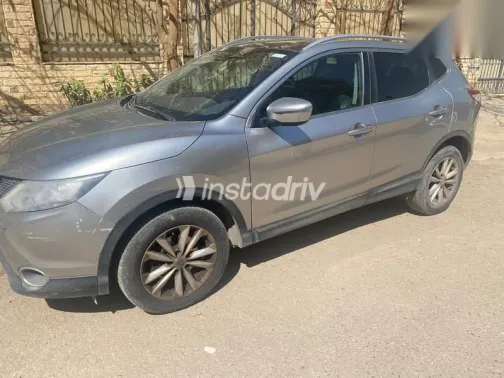 نيسان قشقاي 2017 فضي مستعملة للبيع - 4