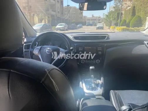 نيسان قشقاي 2017 فضي مستعملة للبيع - 6