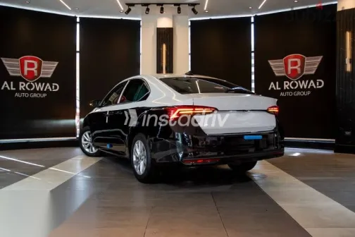 سكودا اوكتافيا 2026 أسود جديدة للبيع - 8