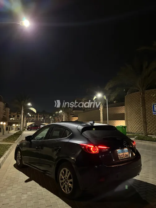 Mazda 3 2017 White Used for Sale - 5