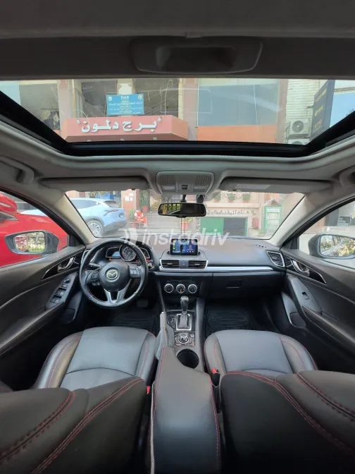 Mazda 3 2017 White Used for Sale - 7