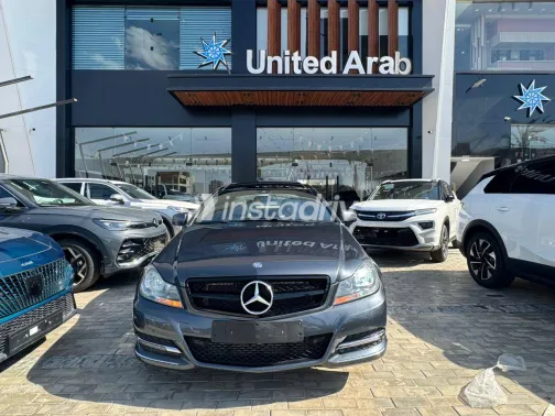 مرسيدس C 180 2013 أبيض مستعملة للبيع - 1