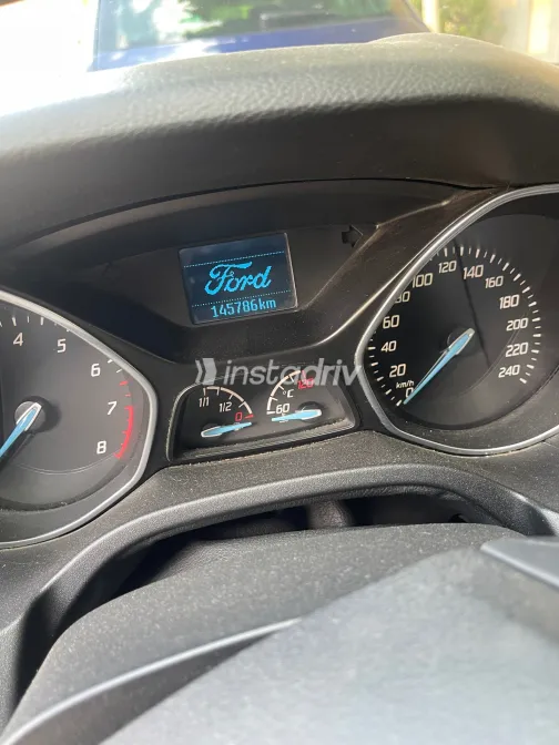 فورد فوكس 2014 أبيض مستعملة للبيع - 6