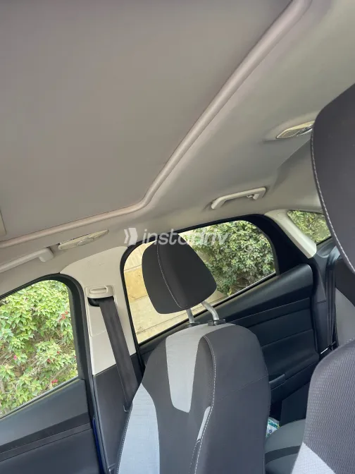 فورد فوكس 2014 أبيض مستعملة للبيع - 8