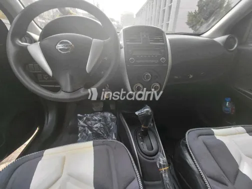 نيسان صنى 2016 أبيض مستعملة للبيع - 1
