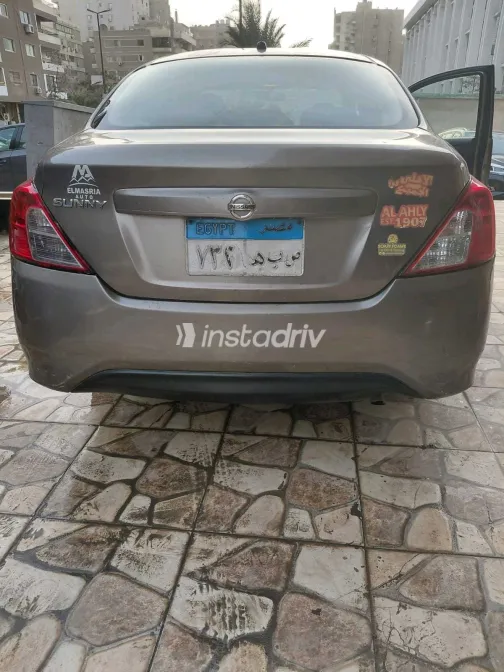 نيسان صنى 2016 أبيض مستعملة للبيع - 3