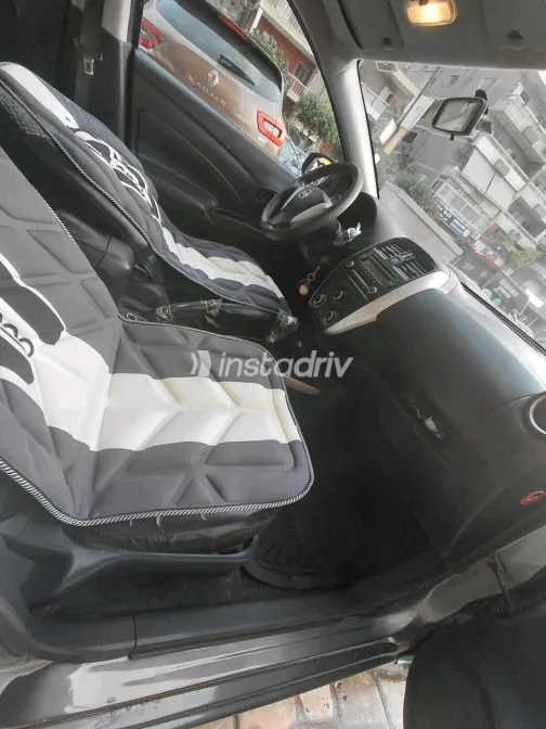 نيسان صنى 2016 أبيض مستعملة للبيع - 5