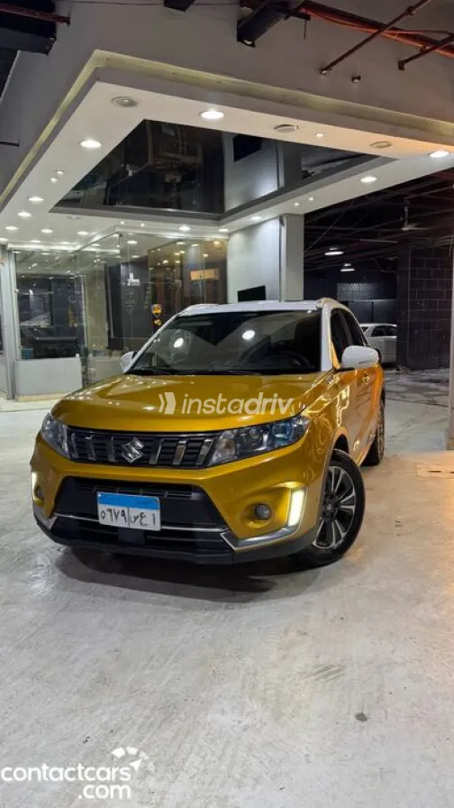 Suzuki Vitara 2021 White Used for Sale - 4