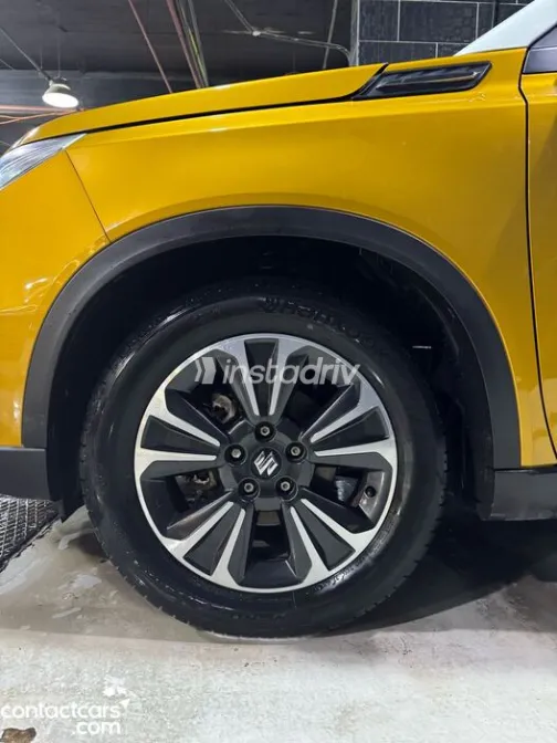 Suzuki Vitara 2021 White Used for Sale - 7
