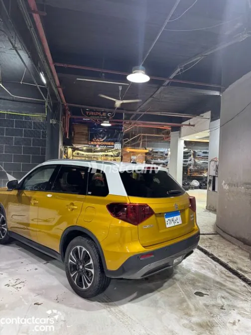Suzuki Vitara 2021 White Used for Sale - 9