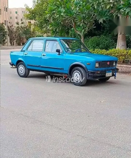 فيات 128 1984 أزرق غامق مستعملة للبيع - 6