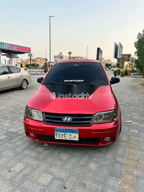 هيونداي ماتريكس 2006 أحمر مستعملة للبيع - 1