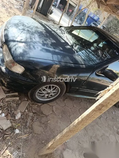 نيسان صنى 1998 أخضر مستعملة للبيع - 3