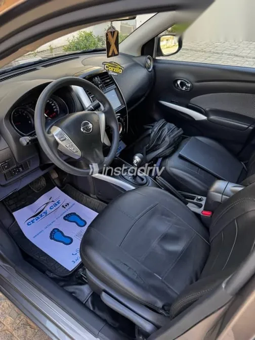 نيسان صنى 2022 أبيض مستعملة للبيع - 5