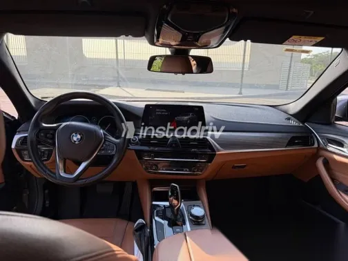 بي ام دبليو 520 2019 رمادي مستعملة للبيع - 4