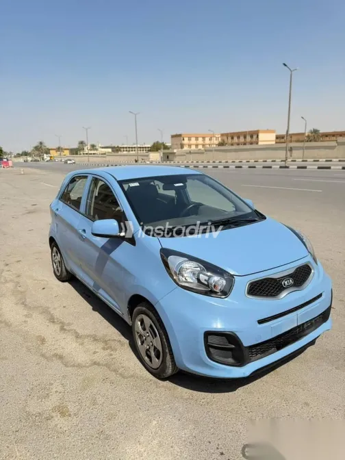 كيا بيكانتو 2015 أزرق غامق مستعملة للبيع - 2
