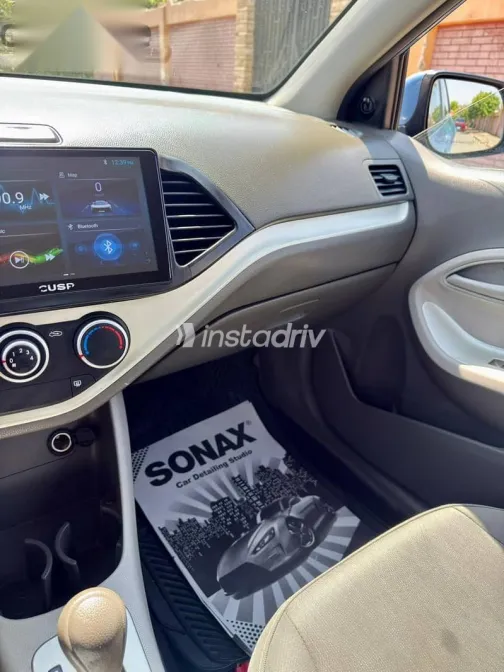 كيا بيكانتو 2015 أزرق غامق مستعملة للبيع - 9