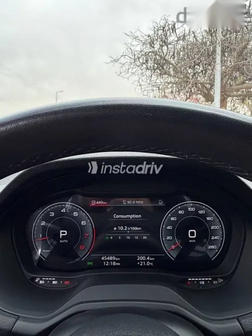 Audi Q2 2024 Gray Used for Sale - 5