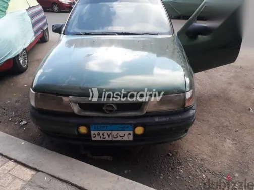 Opel Vectra 1995 Green Used for Sale - 1