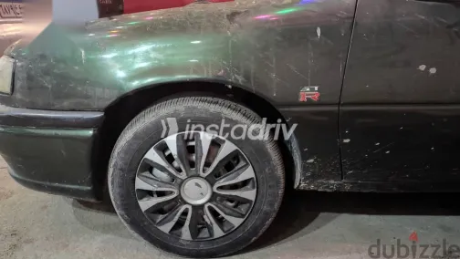 Opel Vectra 1995 Green Used for Sale - 4