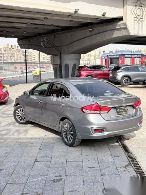 تويوتا بيلتا 2022 رمادي مستعملة للبيع - 4