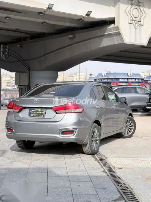 تويوتا بيلتا 2022 رمادي مستعملة للبيع - 6