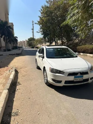 Mitsubishi Lancer 2016 White Used for Sale