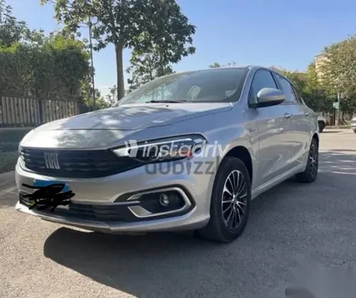 فيات تيبو 2024 فضي مستعملة للبيع - 4