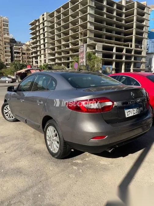 رينو فلوانس 2016 فضي مستعملة للبيع - 4