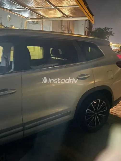 شيرى تيجو 2022 فضي مستعملة للبيع - 3