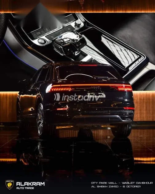 اودي Q8 2023 أسود مستعملة للبيع - 2