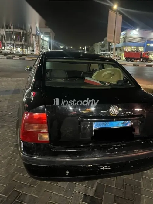 Volkswagen Passat 2000 Black Used for Sale - 1