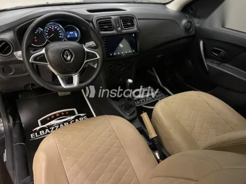 Renault Logan 2022 Black Used for Sale - 7