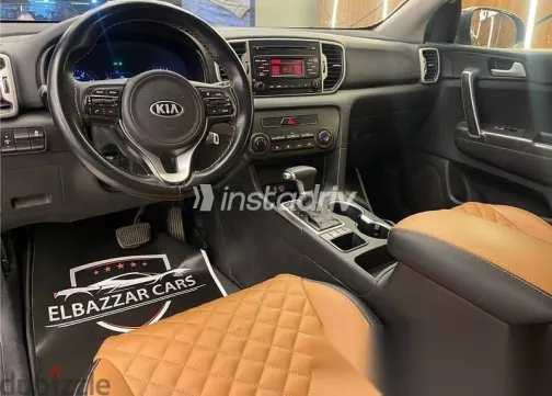كيا سبورتاج 2017 أسود مستعملة للبيع - 5