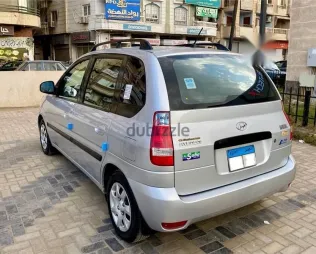 هيونداي ماتريكس 2009 فضي مستعملة للبيع